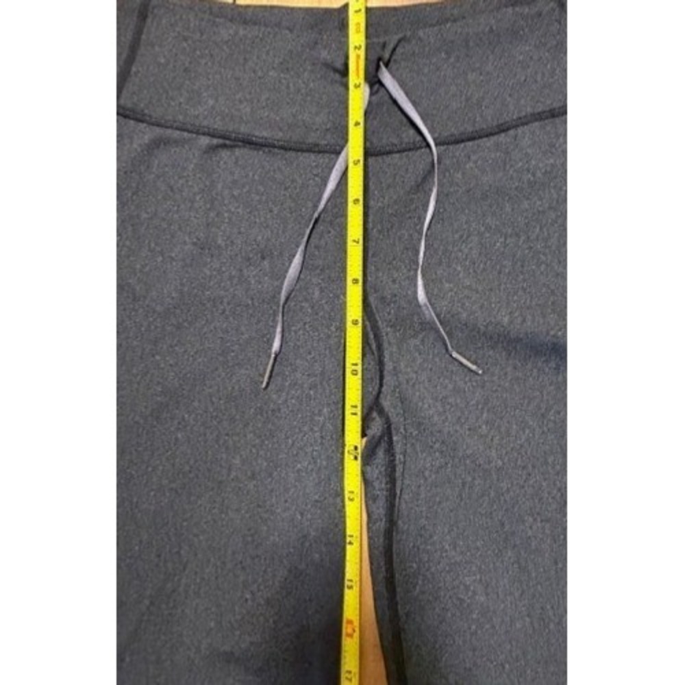 Lululemon Heathered Gray Relaxed Fit Crop Pants Drawstring Back Zip Pocket 6/8 - Picture 7 of 7